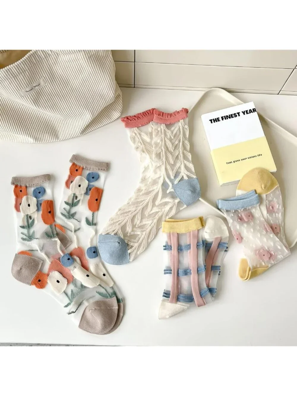 Sheer Flower Ankle Socks for Women - Thin Mesh Lace, Summer Transparent Style